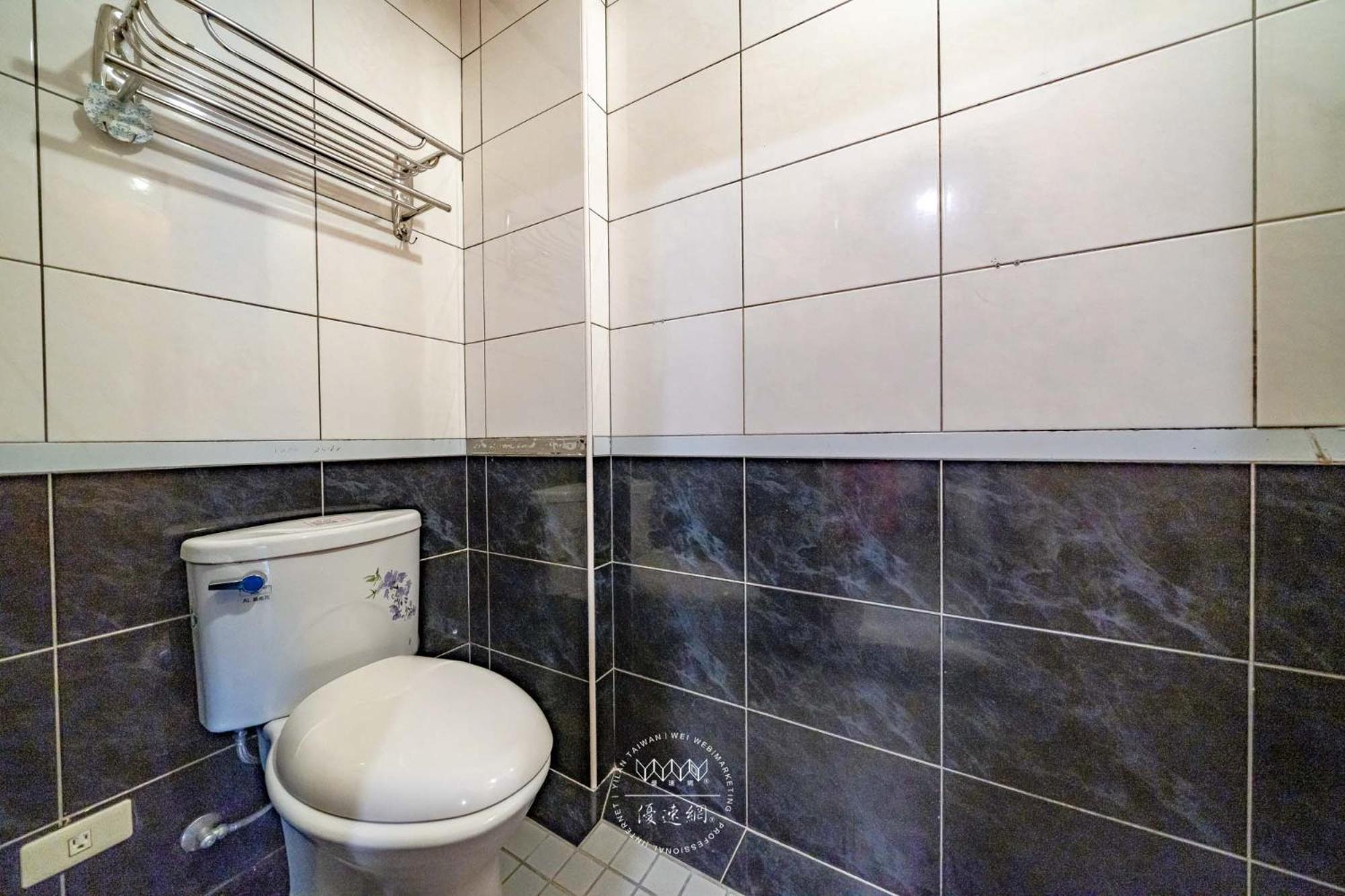 羅東夜市 工業loft旅宿 Loft House Luodong Eksteriør bilde